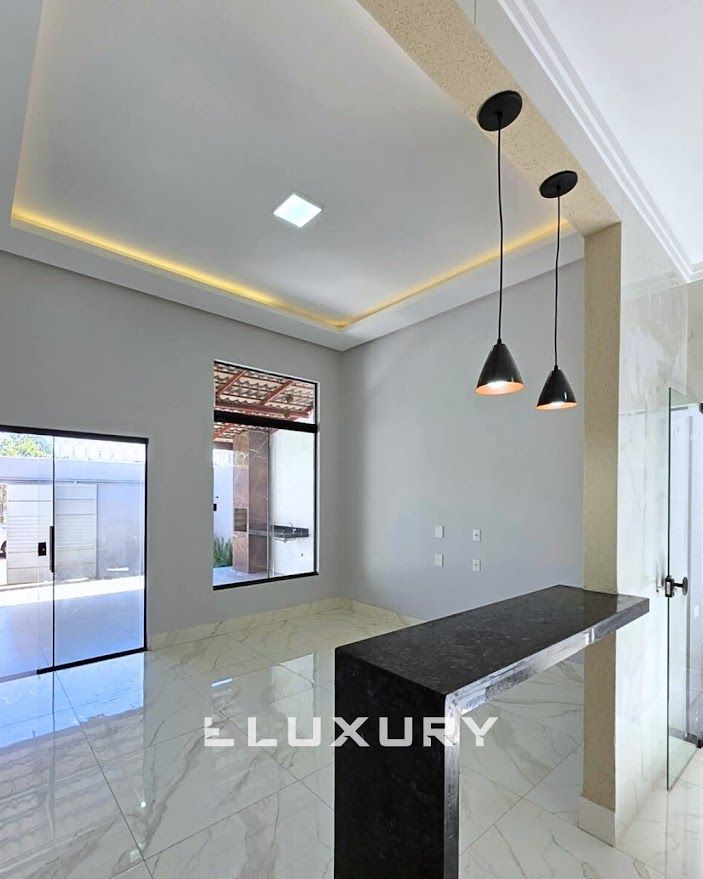 Casa à venda com 3 quartos, 105m² - Foto 5
