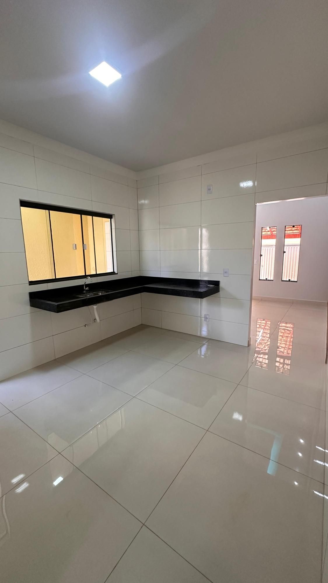 Casa à venda com 2 quartos, 90m² - Foto 7