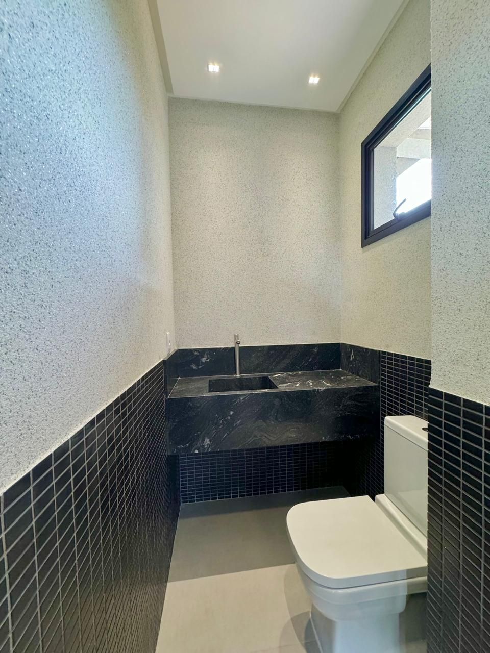 Casa de Condomínio à venda com 3 quartos, 225m² - Foto 12
