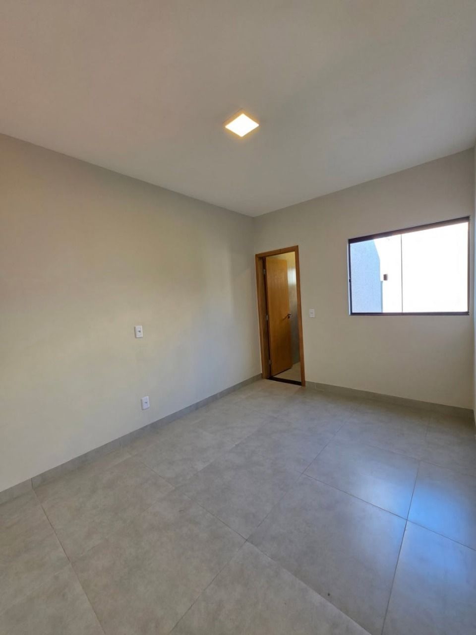 Casa à venda com 3 quartos, 101m² - Foto 11