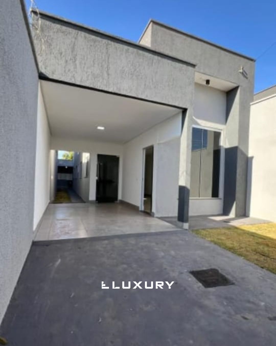 Casa à venda com 3 quartos, 97m² - Foto 1