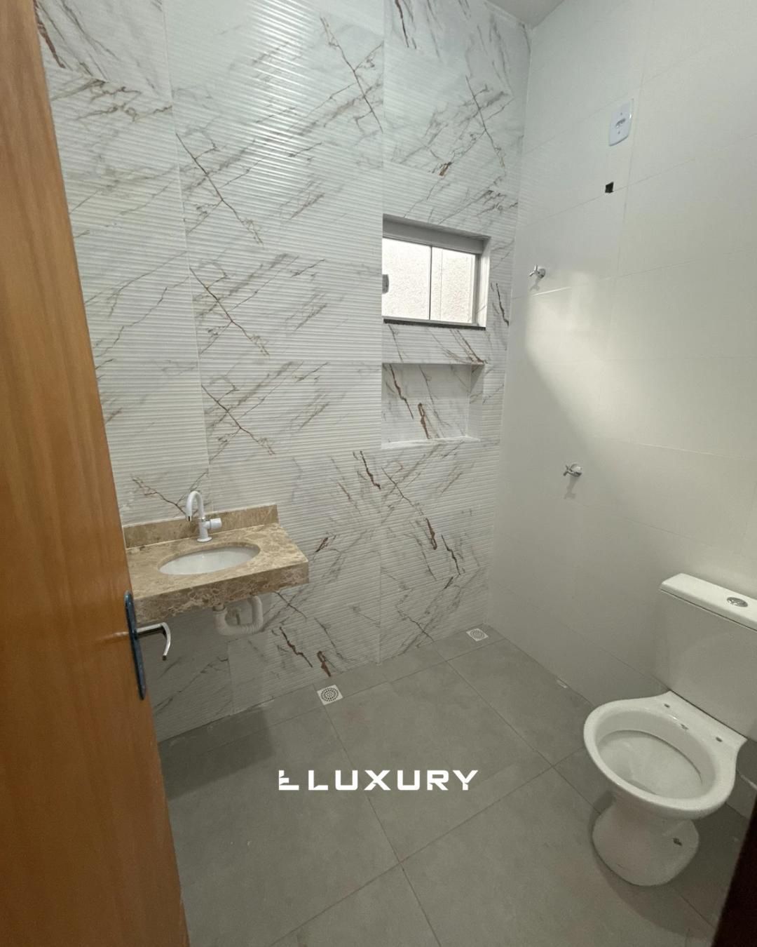 Casa à venda com 2 quartos, 90m² - Foto 10