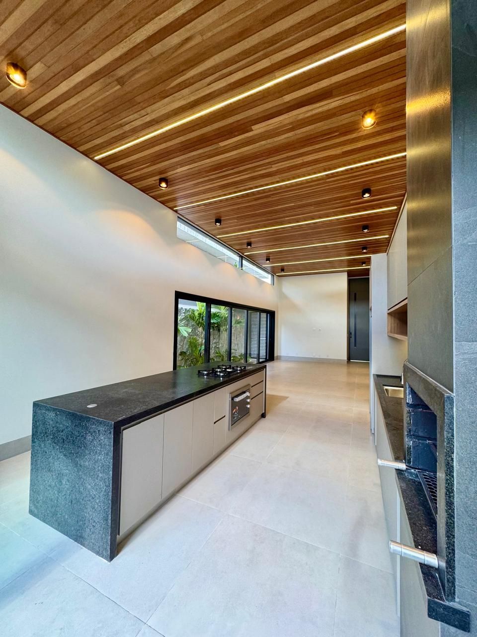 Casa de Condomínio à venda com 3 quartos, 198m² - Foto 6