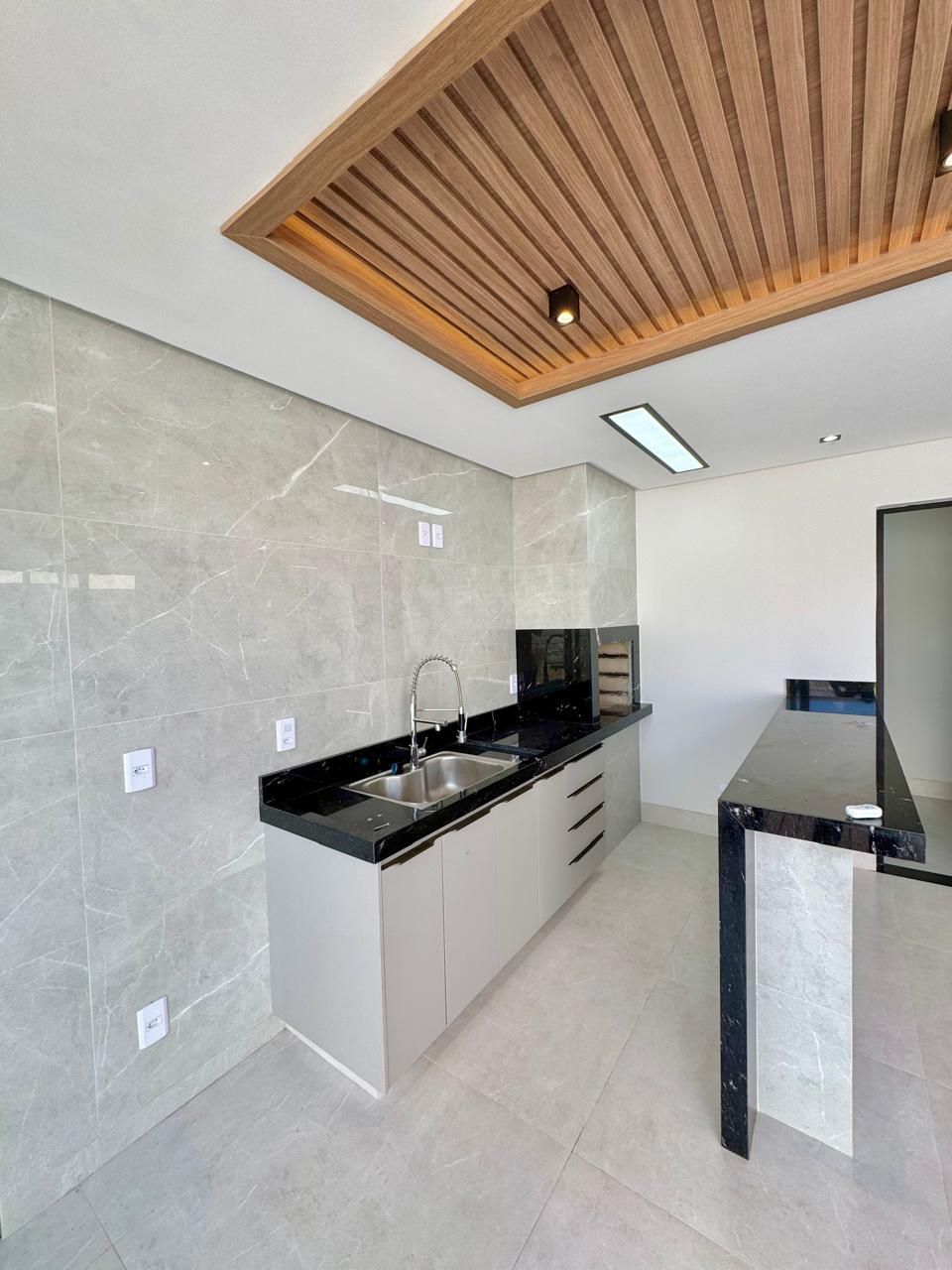 Casa de Condomínio à venda com 4 quartos, 240m² - Foto 21