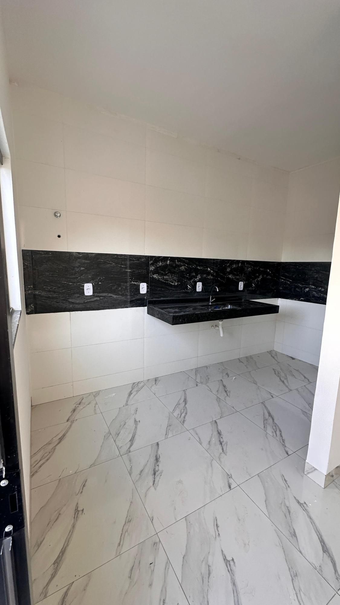 Casa à venda com 2 quartos, 100m² - Foto 6