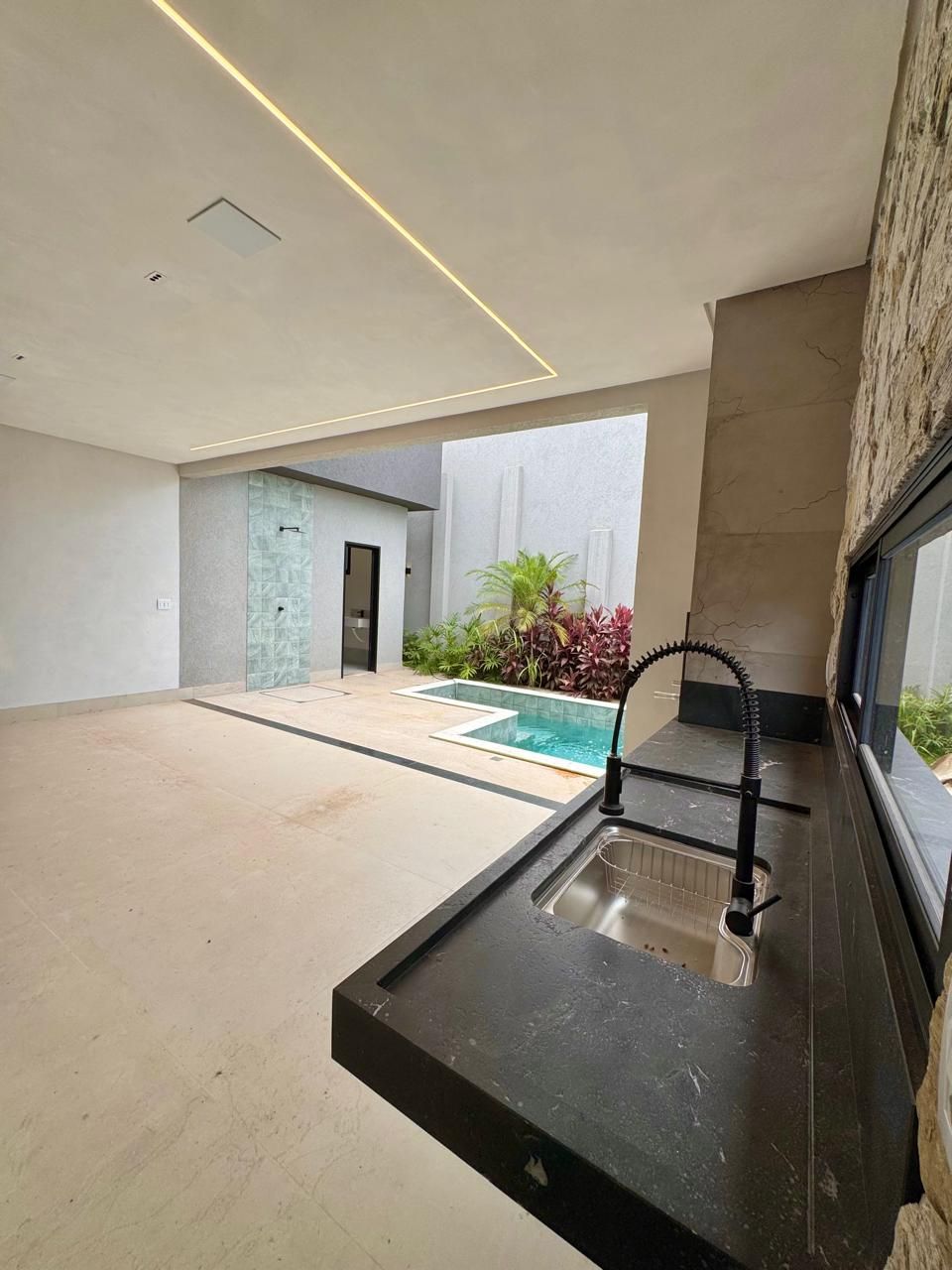 Casa de Condomínio à venda com 3 quartos, 197m² - Foto 8