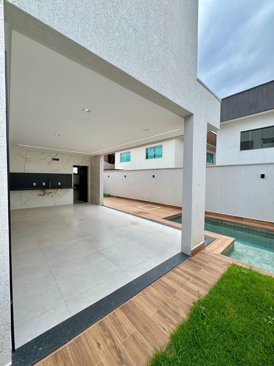 Casa de Condomínio à venda com 3 quartos, 240m² - Foto 21