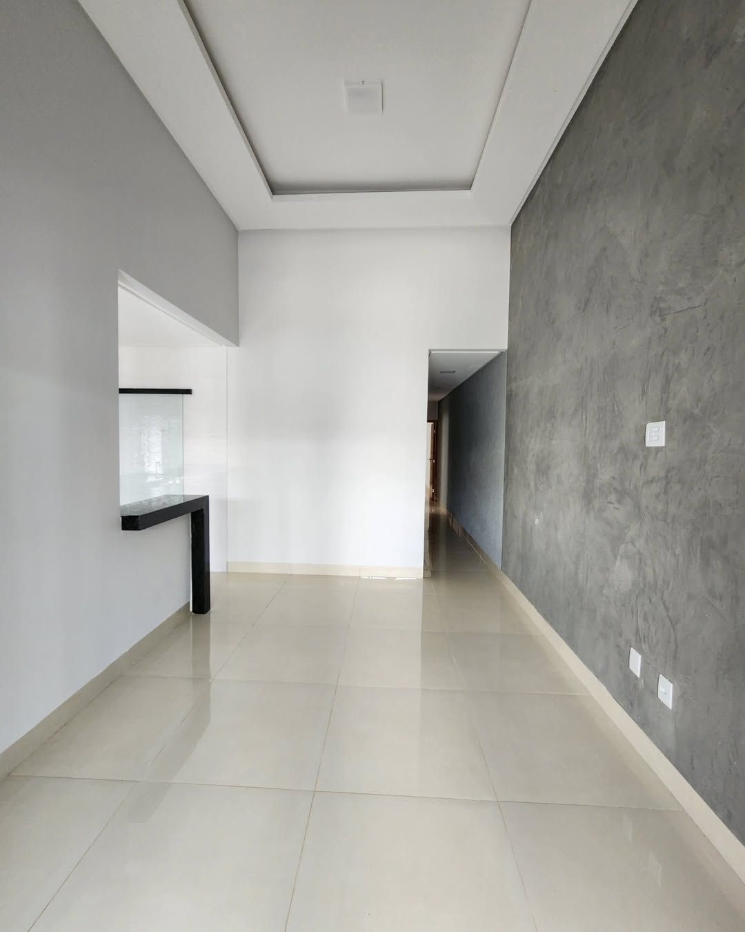 Casa à venda com 3 quartos, 100m² - Foto 2