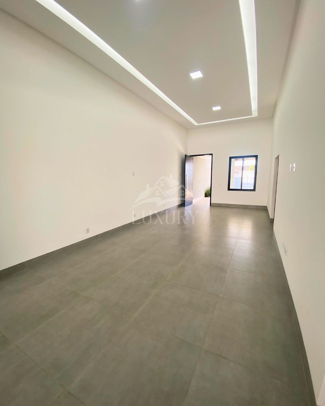 Casa à venda com 4 quartos, 205m² - Foto 5