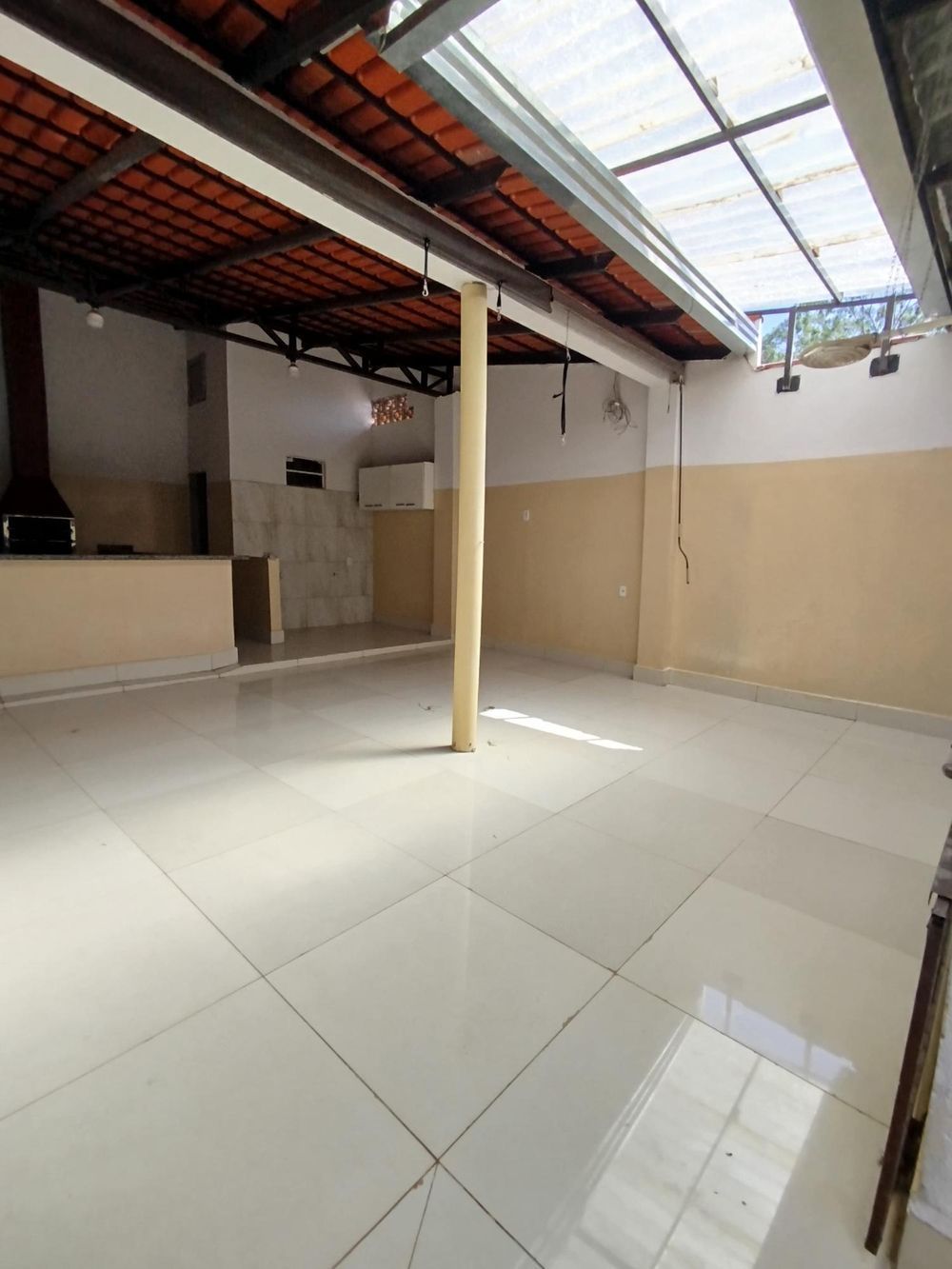 Casa à venda com 2 quartos, 120m² - Foto 15