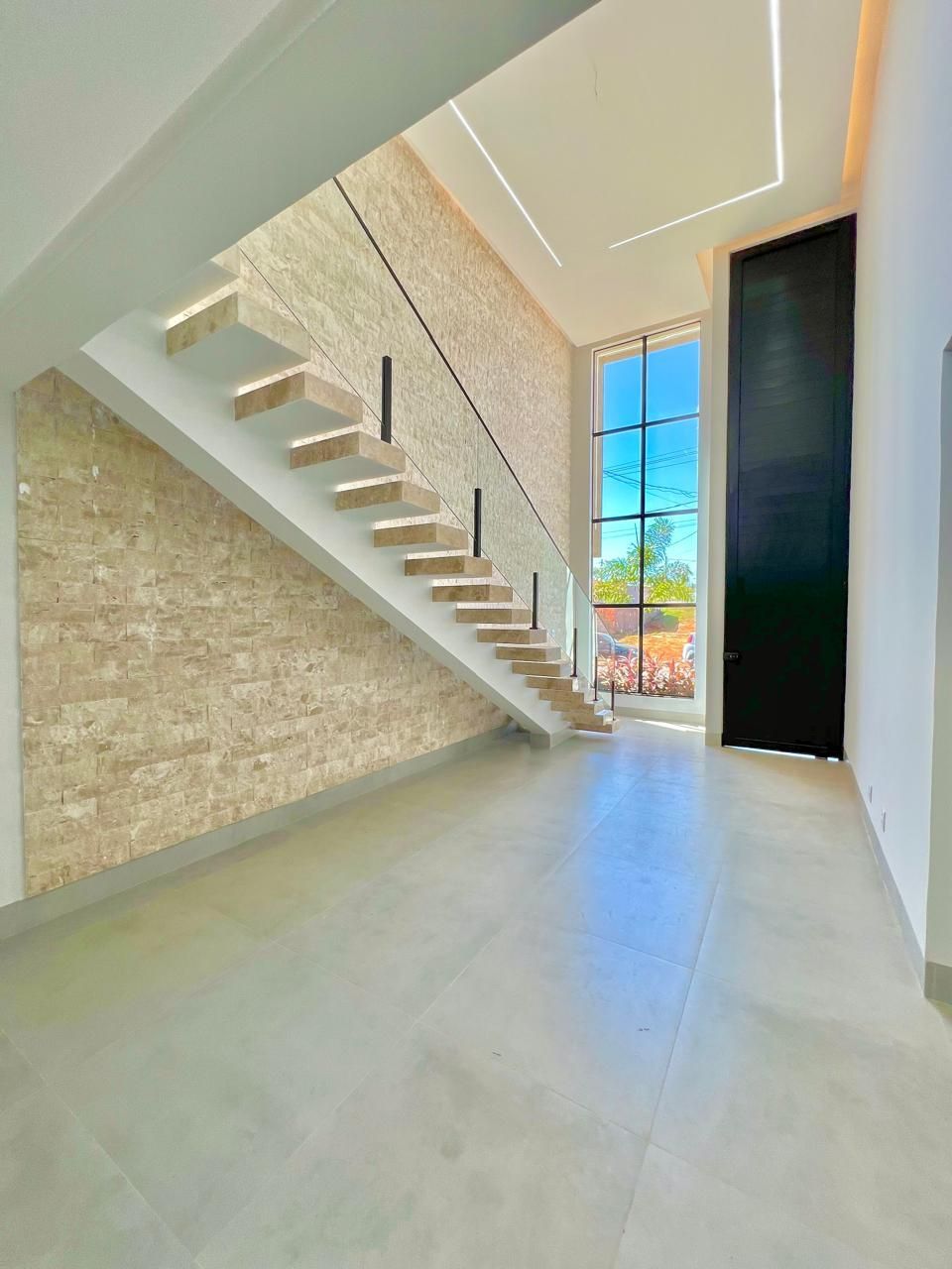 Casa de Condomínio à venda com 3 quartos, 243m² - Foto 5