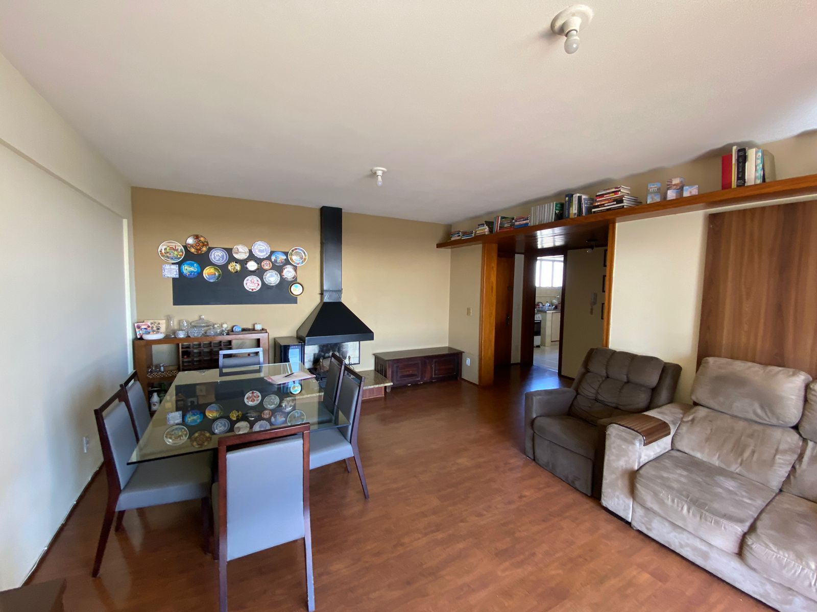 Apartamento com 3 Dormitórios à Venda Perto da Praça Grande Alegrete - RS