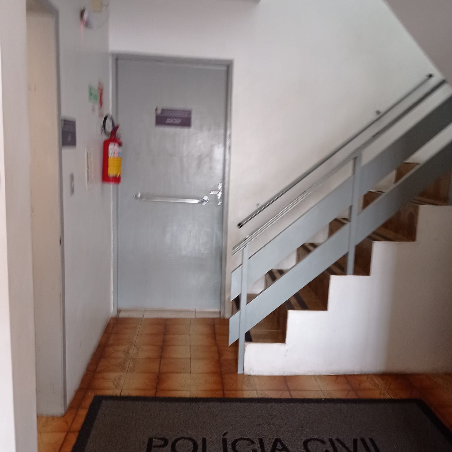 Sobrado à venda, 5 quartos, 3 suítes, 2 vagas, Centro - Alegrete/RS