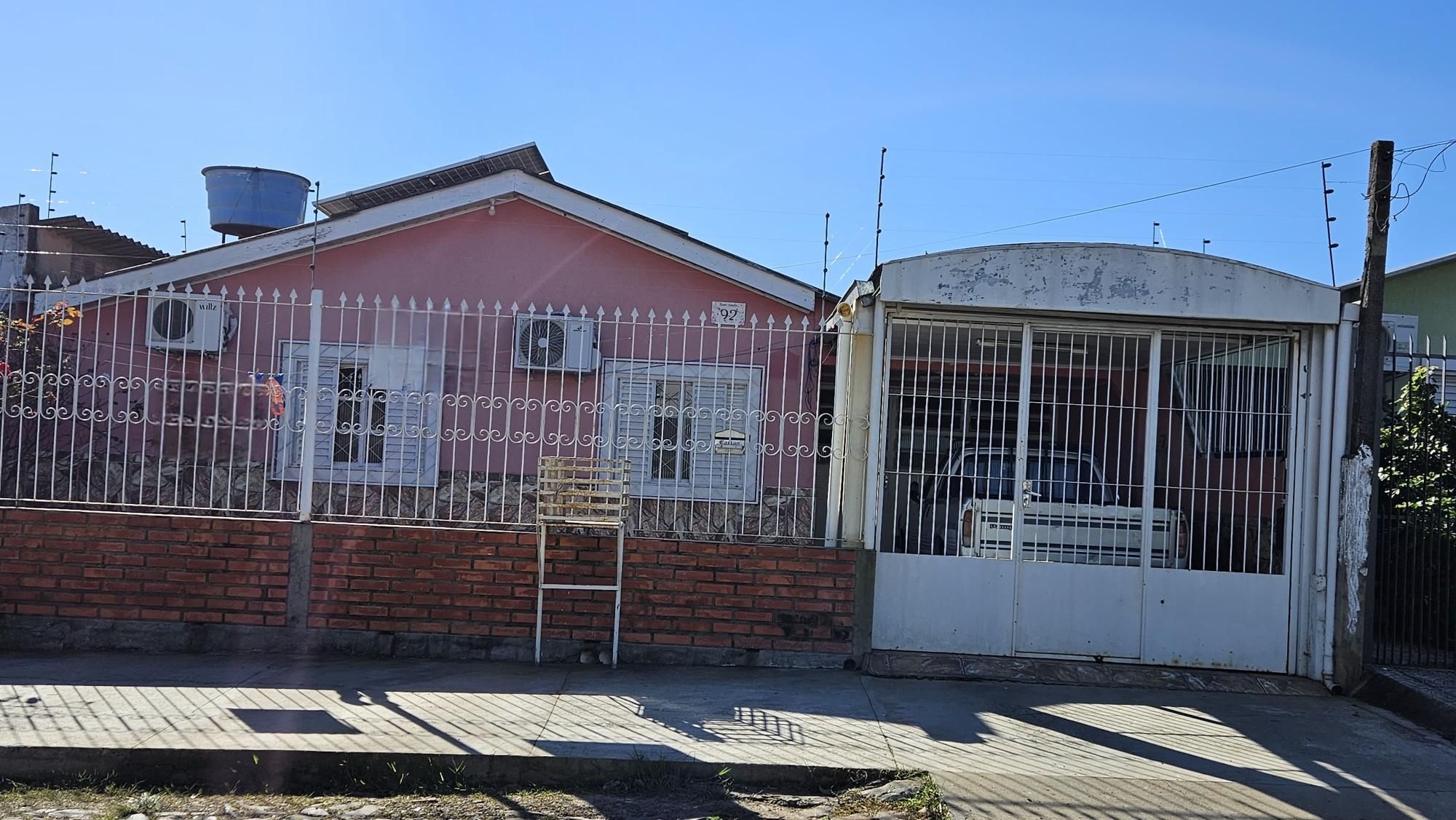 Casa espaçosa para venda na Vera Cruz