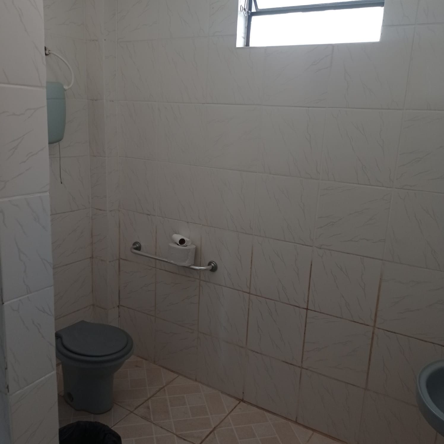 Sobrado à venda, 5 quartos, 3 suítes, 2 vagas, Centro - Alegrete/RS
