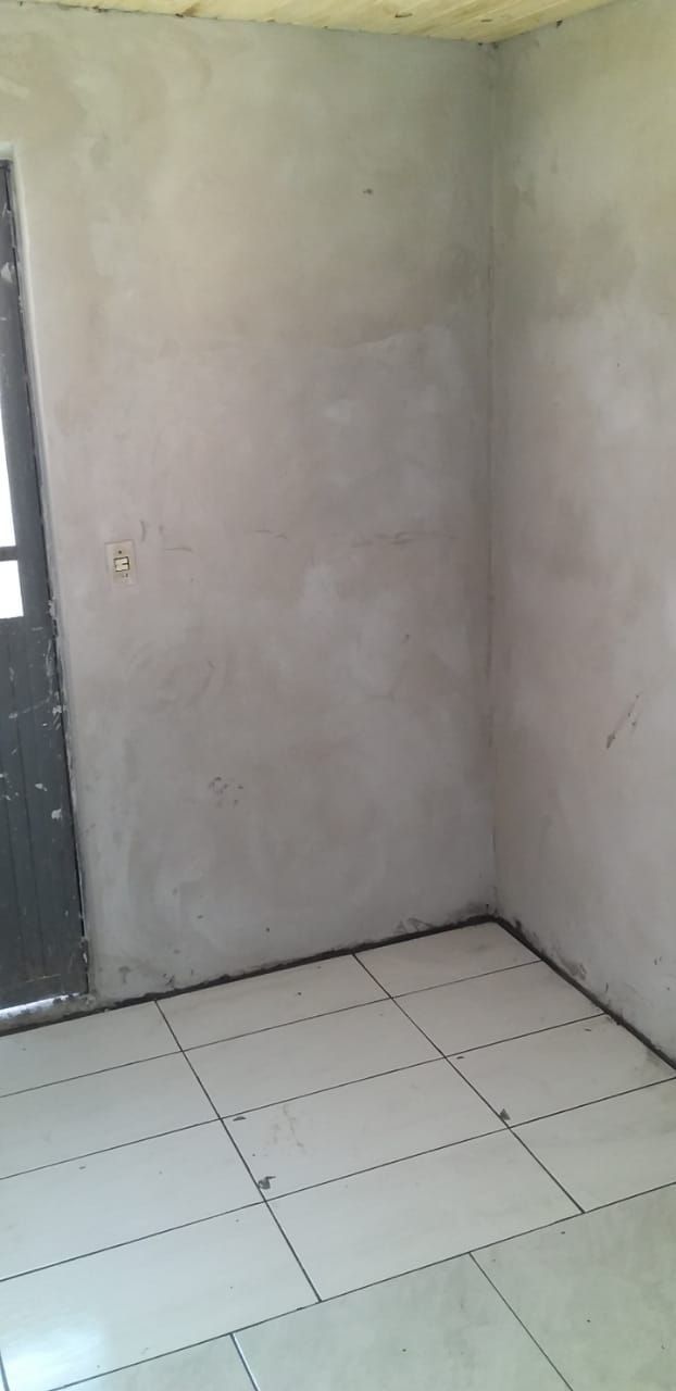 Casa com 2 Dormitórios à venda, 400 m² por R$ 150.000,00 Casa com 2 Dormitórios à venda, 400 m² por R$ 150.000,00