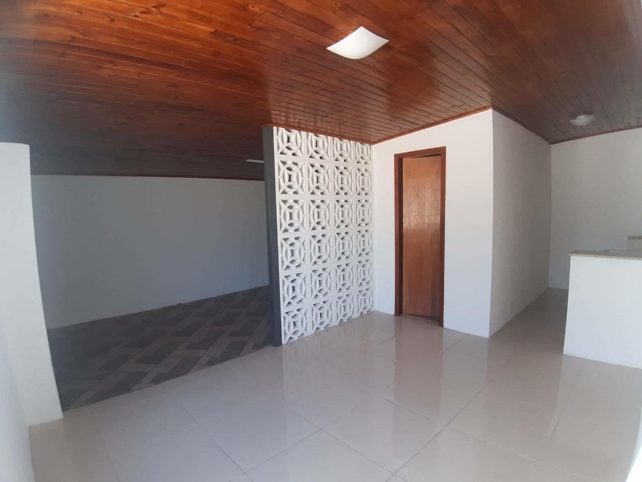 Casa para locação com 3 vagas