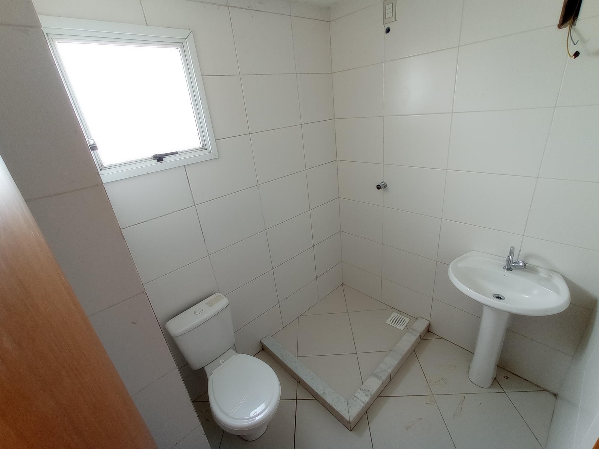 Apartamento com 2 Dormitórios à venda, por R$ 330.000,00 Apartamento com 2 Dormitórios à venda, por R$ 330.000,00