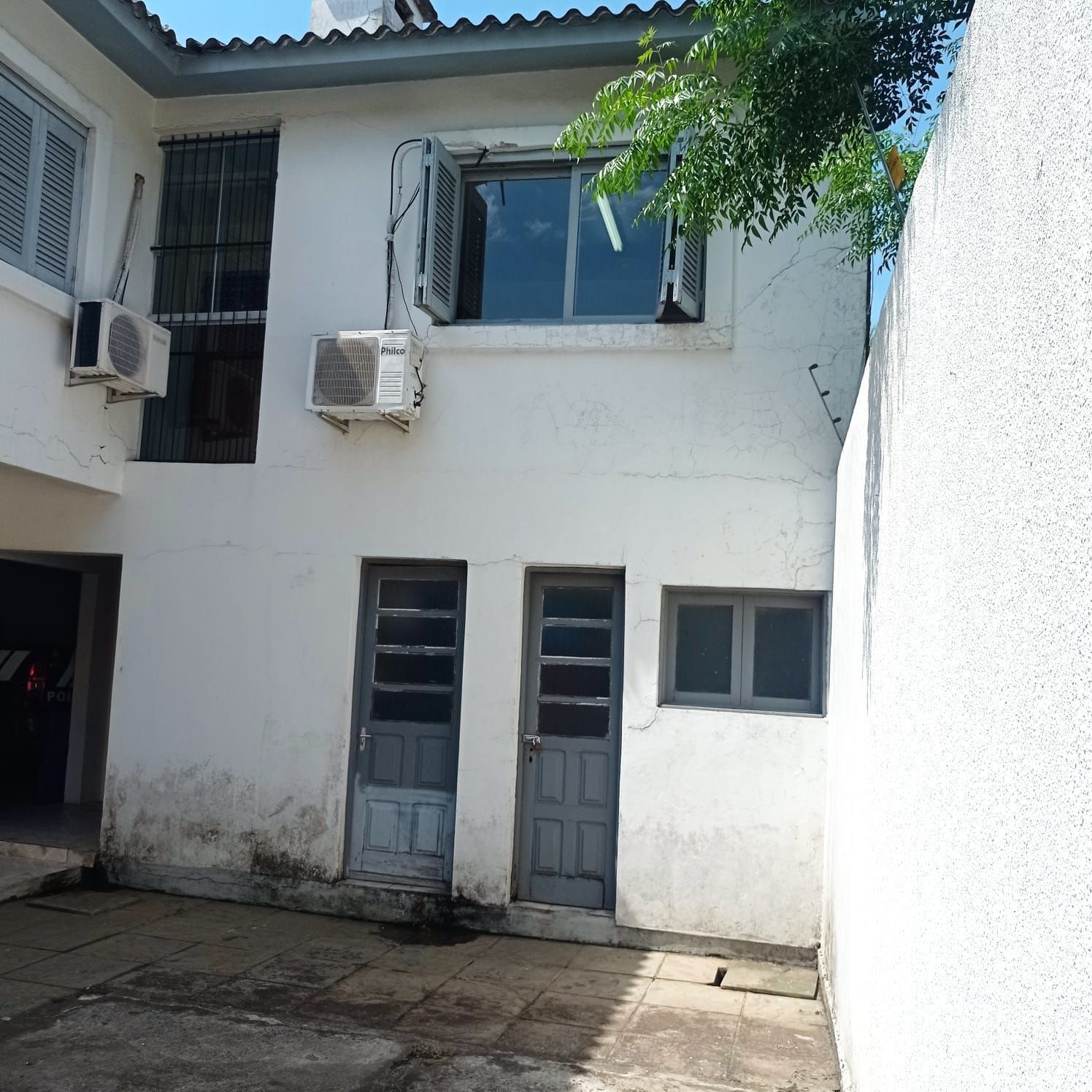 Sobrado à venda, 5 quartos, 3 suítes, 2 vagas, Centro - Alegrete/RS
