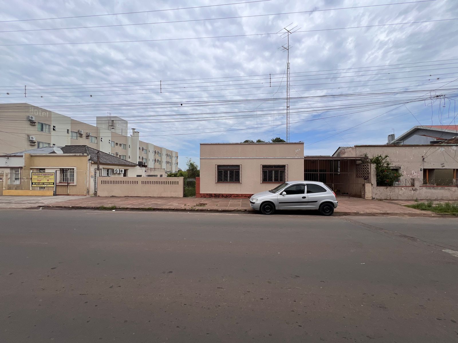 Casa + Terreno à Venda na Rua Bento Manoel – Alegrete/RS