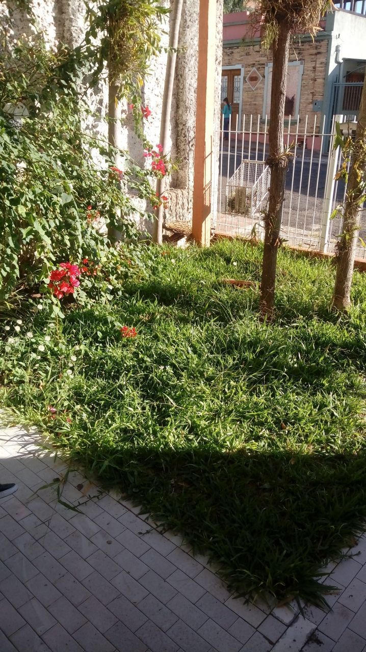 Casa à venda com três dormitórios, Centro - Alegrete/RS