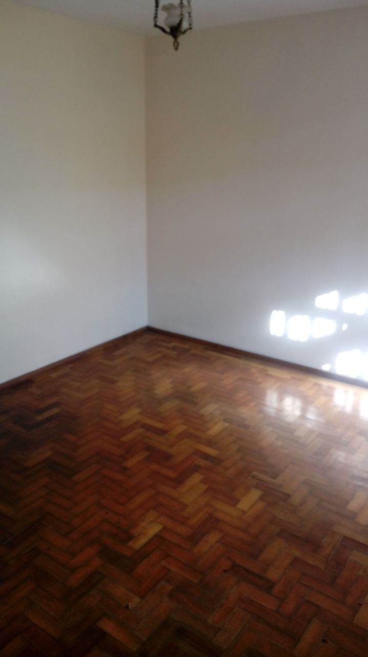 Casa à venda com três dormitórios, Centro - Alegrete/RS