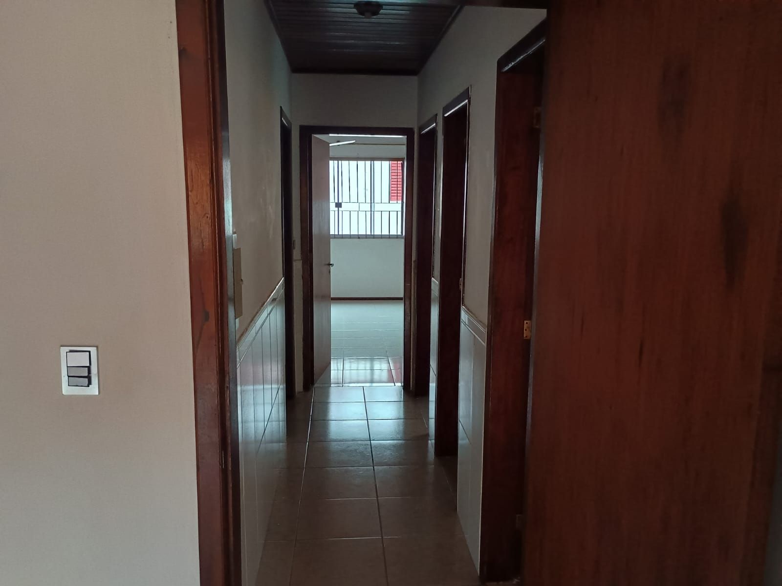 Casa ampla à venda na vila inês – 3 dormitórios, lareira e c