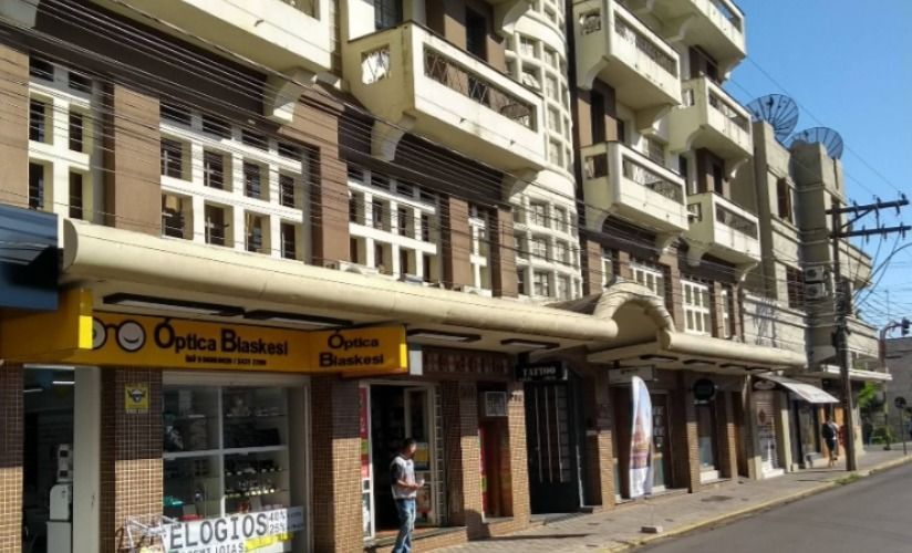 Sala comercial à venda na general sampaio - centro de alegre