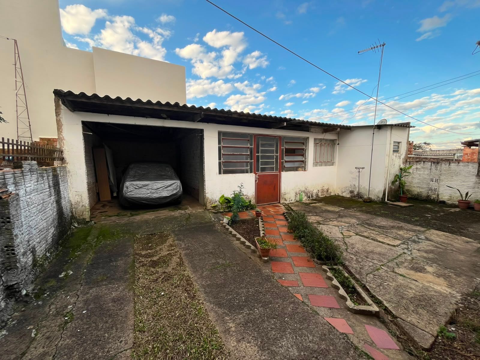 Casa à venda com 4 dormitórios e garagem imobiliária alegret - foto 7