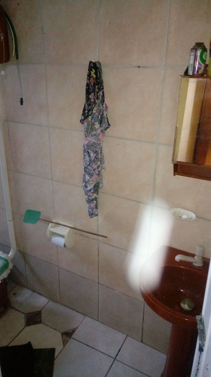 Casa com 3 Dormitórios à venda, por R$ 280.000,00 Casa com 3 Dormitórios à venda, por R$ 280.000,00