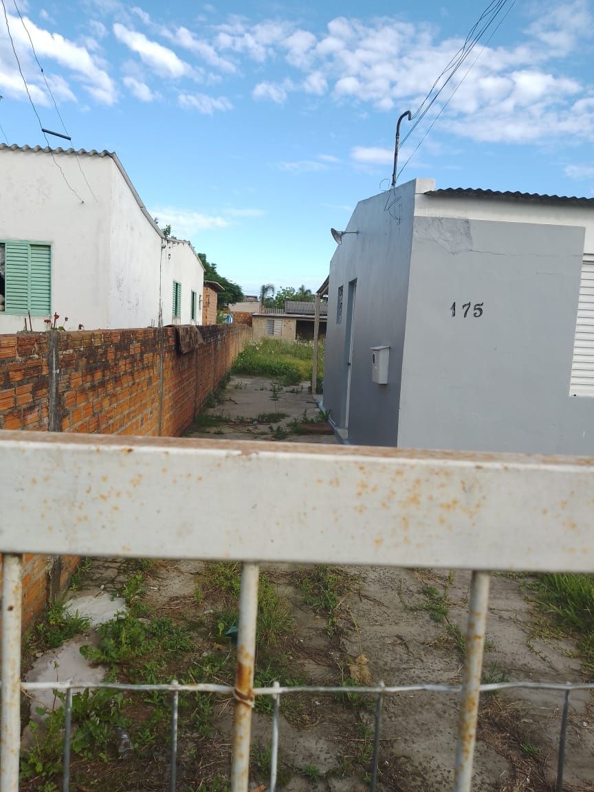 Casa à venda e para locação, 2 quartos, 1 vaga, Progresso - Alegrete/RS