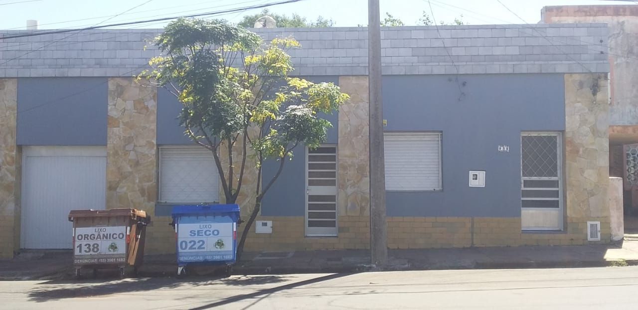 Casa à venda  no Centro - Alegrete, RS. Imóveis