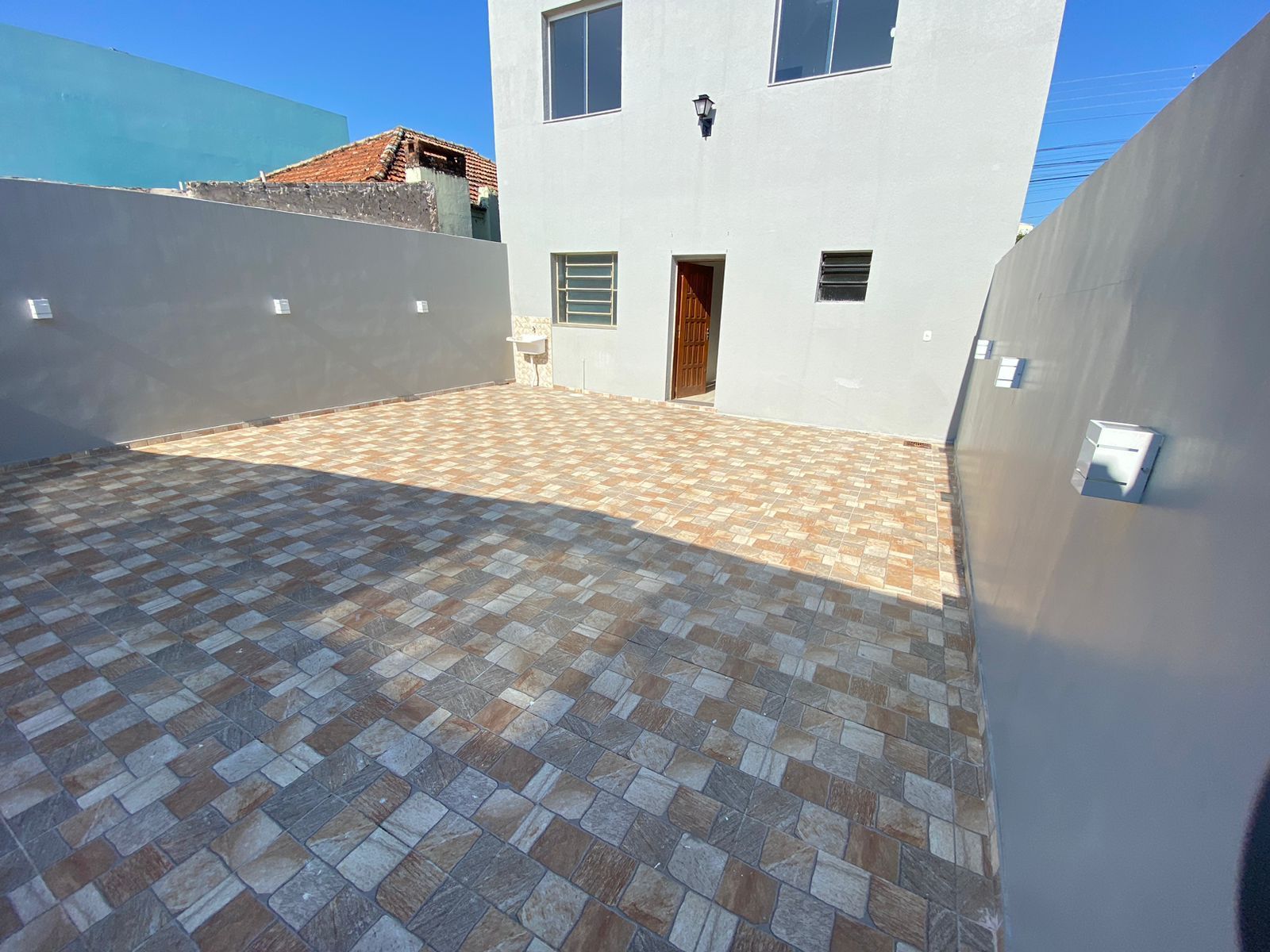 Imovel fins residenciais ou comerciais.