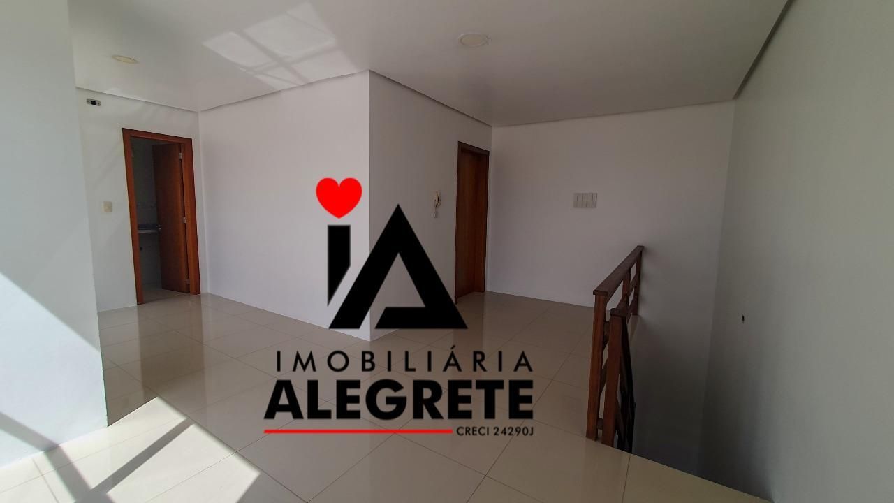 Apartamento Duplex de Luxo com 3 Quartos e Vista Deslumbrantes! Disponível para