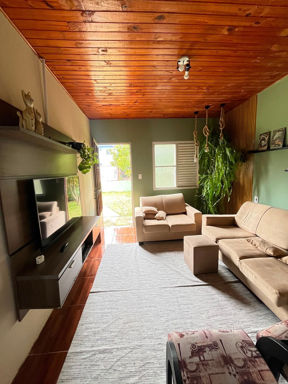 Casa à venda com 2 dormitórios e churrasqueira imobiliária a - foto 3