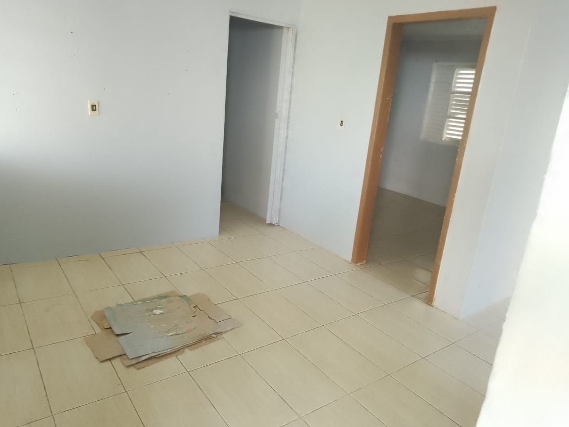 Casa com 2 Dormitórios à venda, 400 m² por R$ 190.000,00 Casa com 2 Dormitórios à venda, 400 m² por R$ 190.000,00