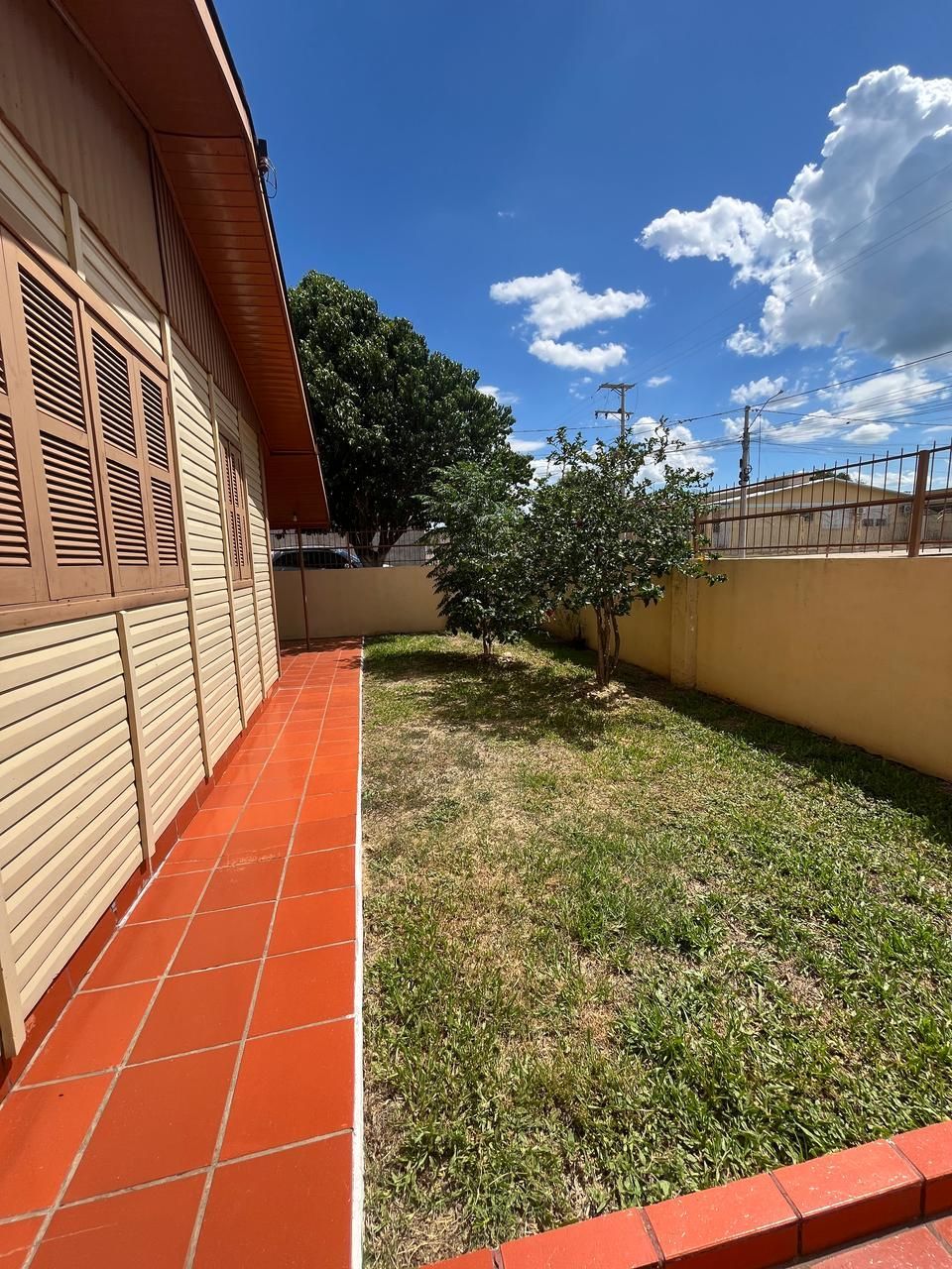 Casa a venda no bairro capão do angico
