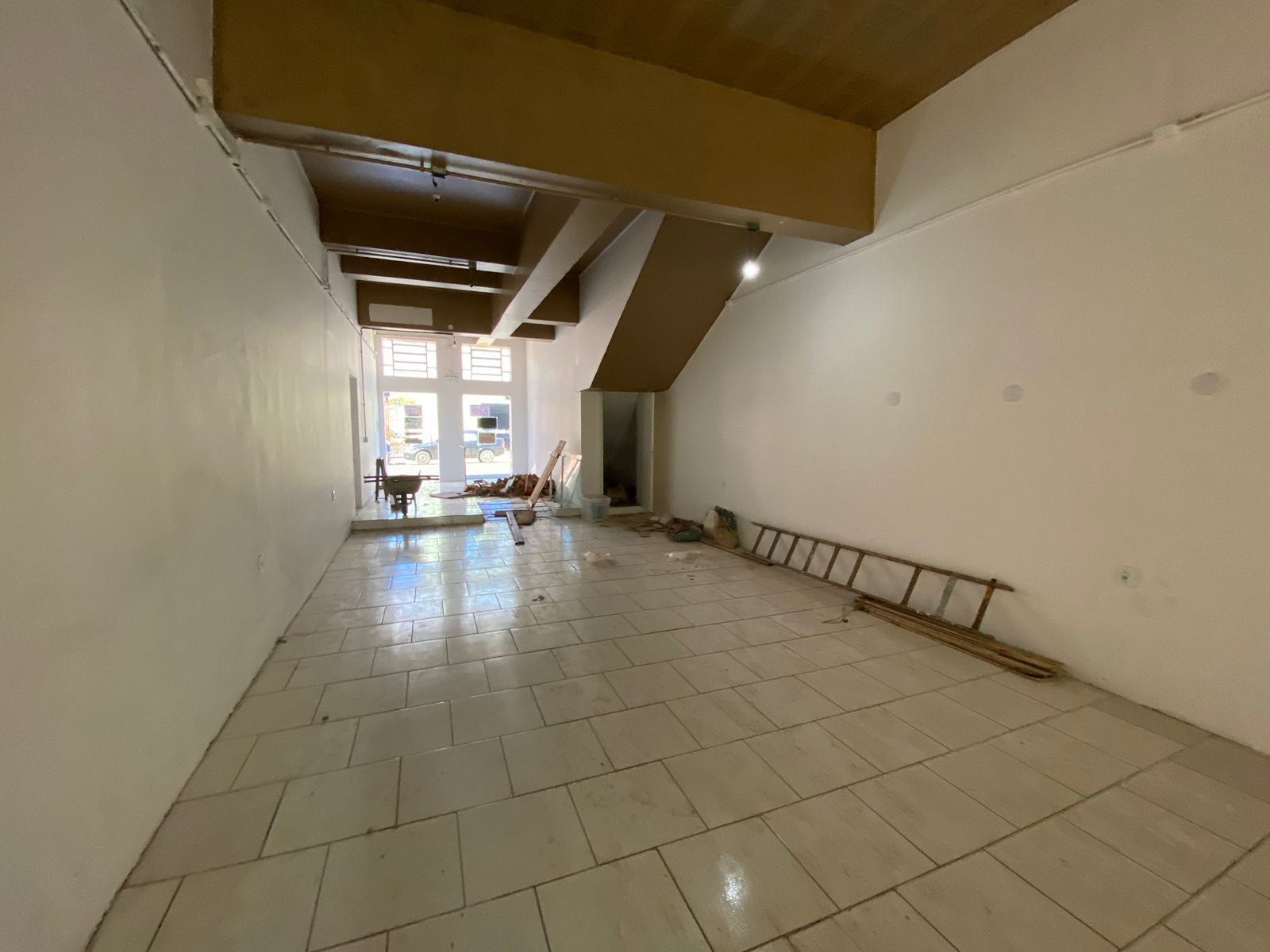 Prédio Inteiro, 100 m² - Foto 1