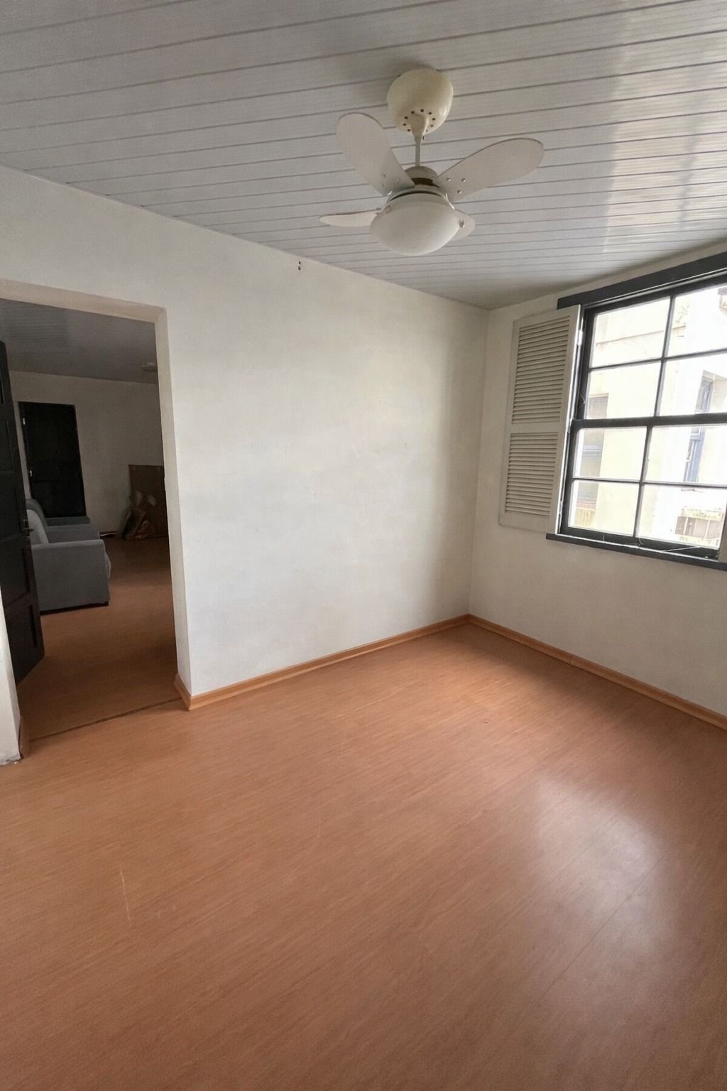 Sala comercial à venda na general sampaio - centro de alegre