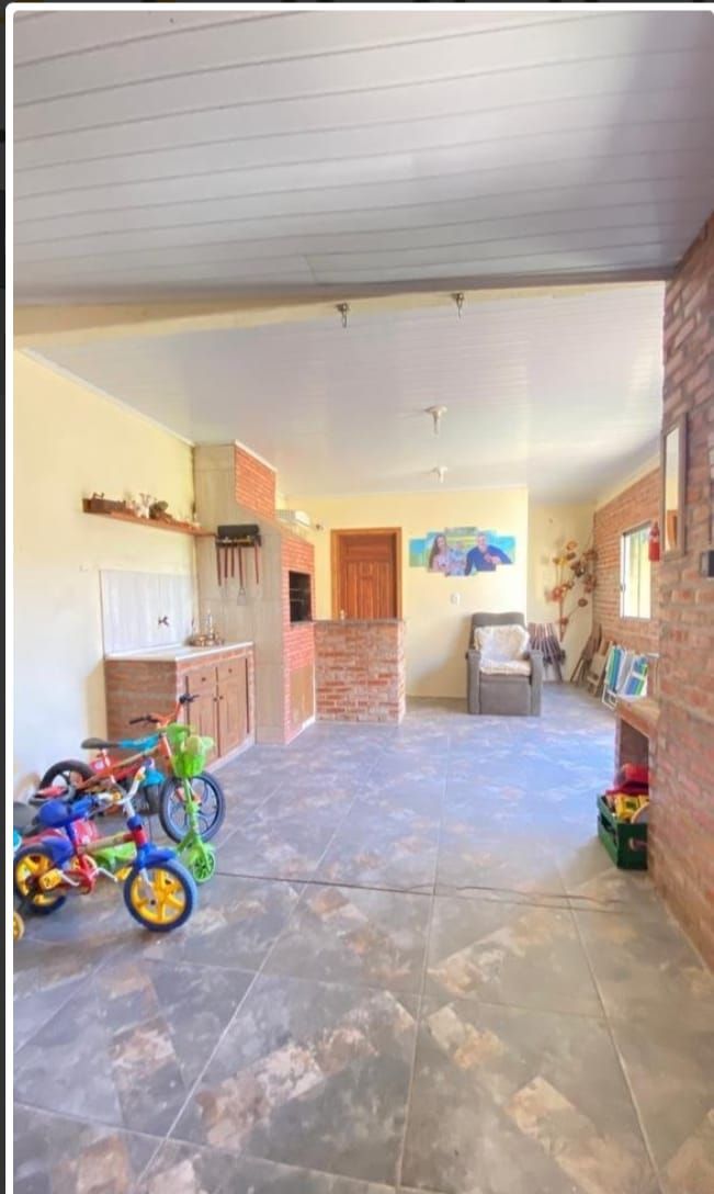 Casa à venda em alegrete: 3 dormitórios, 3 banheiros e garag