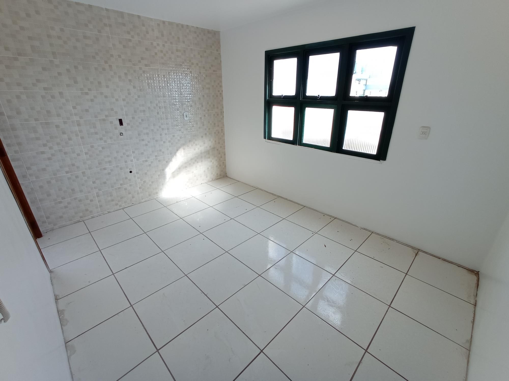 Apartamento à venda, 2 quartos, 1 suíte, Centro - Alegrete/RS