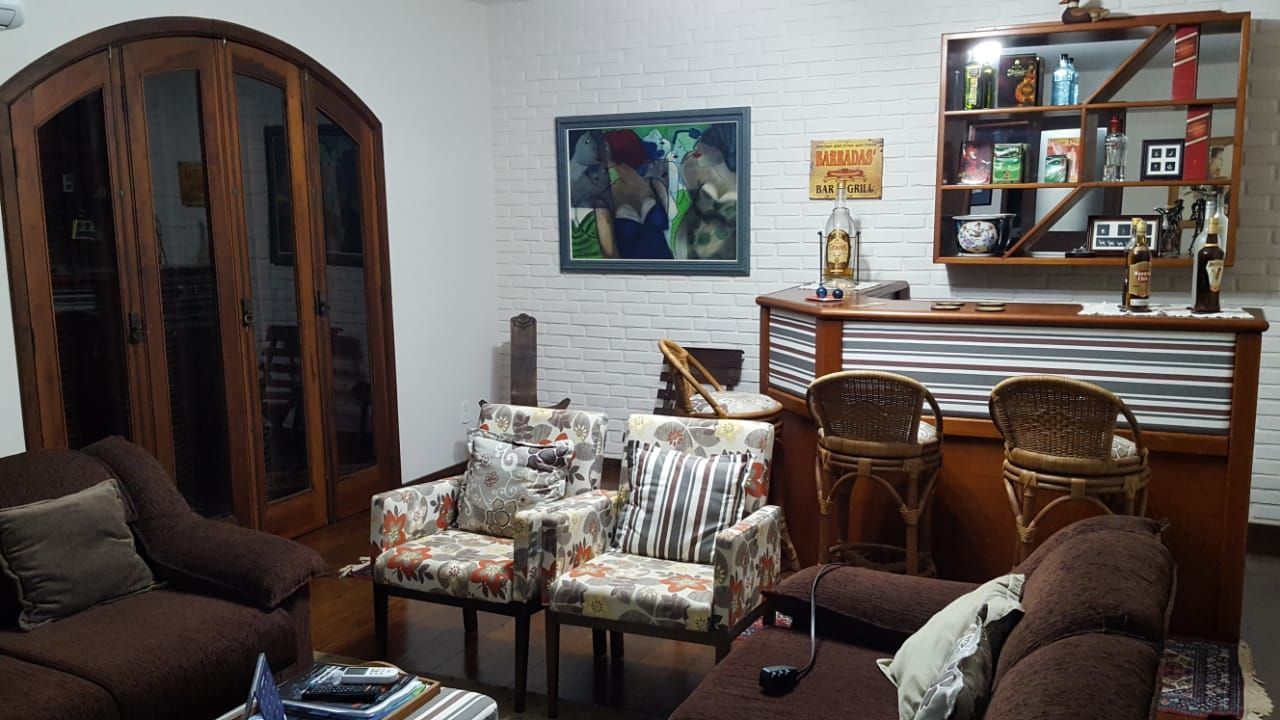 Casa à venda, 3 quartos, 3 suítes, 2 vagas, Centro - Alegrete/RS