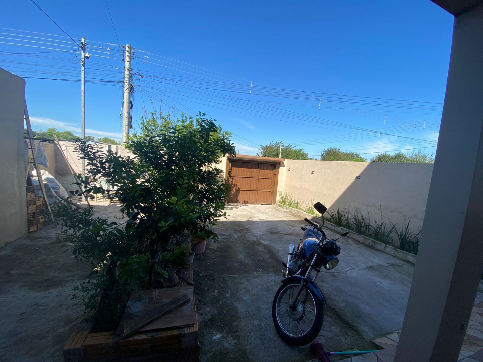 Casa ampla à venda no bairro promorar - alegrete 3 dormitóri