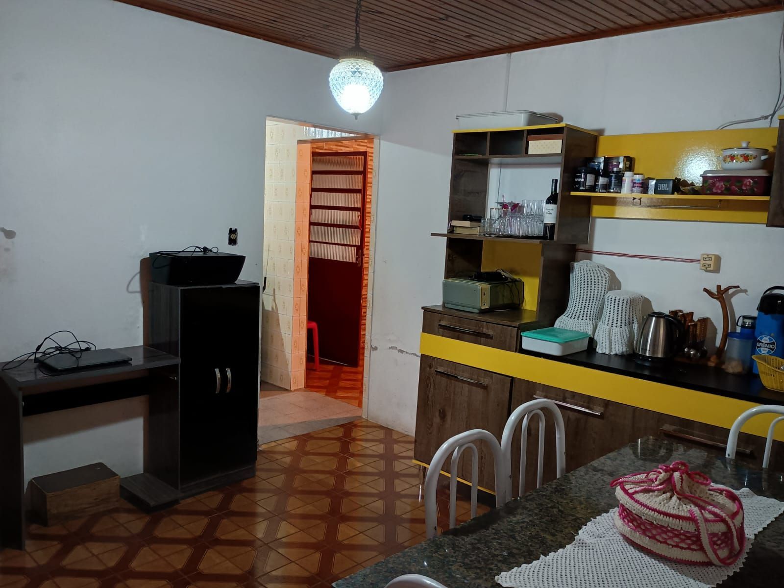 Casa espaçosa para venda na Vera Cruz