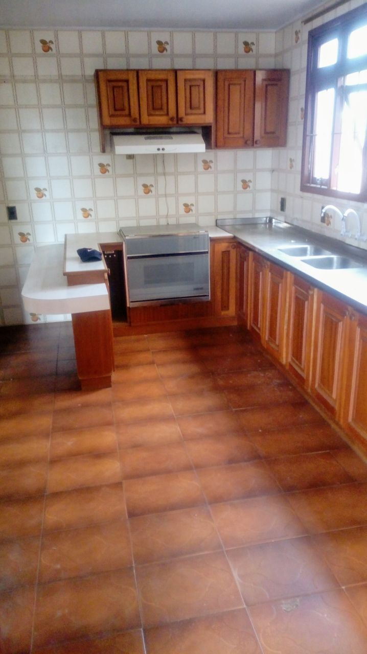 Casa à venda, 8 quartos, 1 suíte, 1 vaga, Cidade Alta - Alegrete/RS