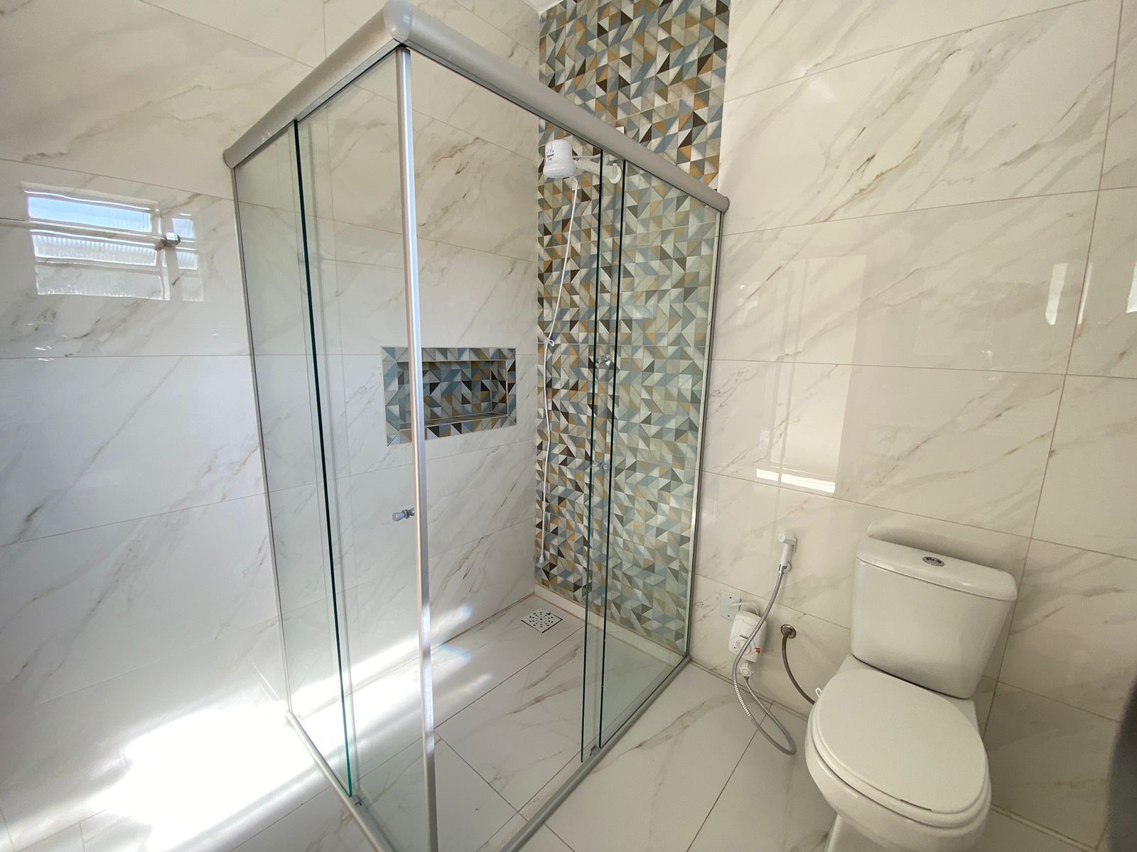 Sobrado com 3 Dormitórios à venda, 112 m² por R$ 600.000,00 Sobrado com 3 Dormitórios à venda, 112 m² por R$ 600.000,00