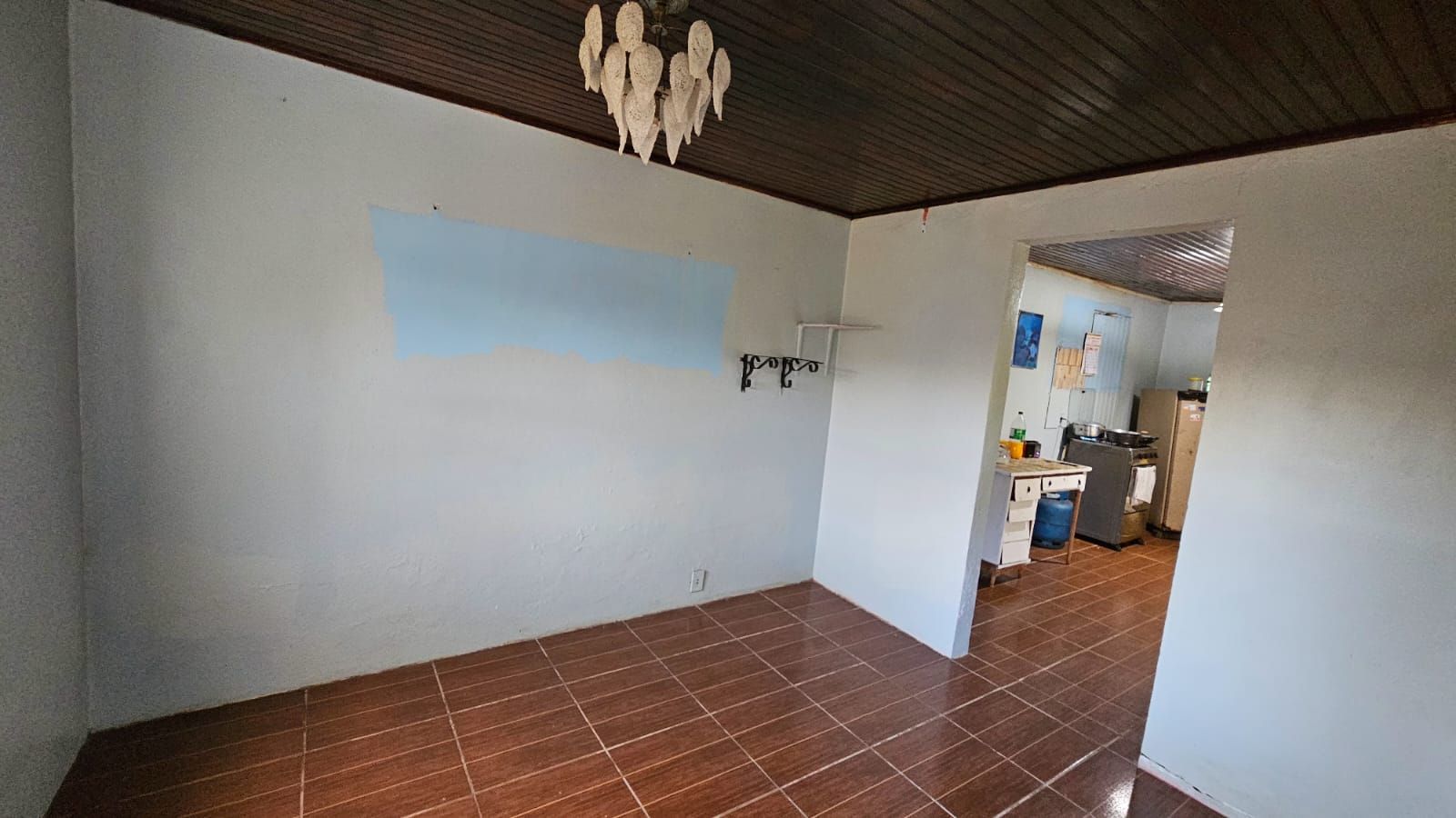 Casa para venda com 3 quartos e dois banheiros