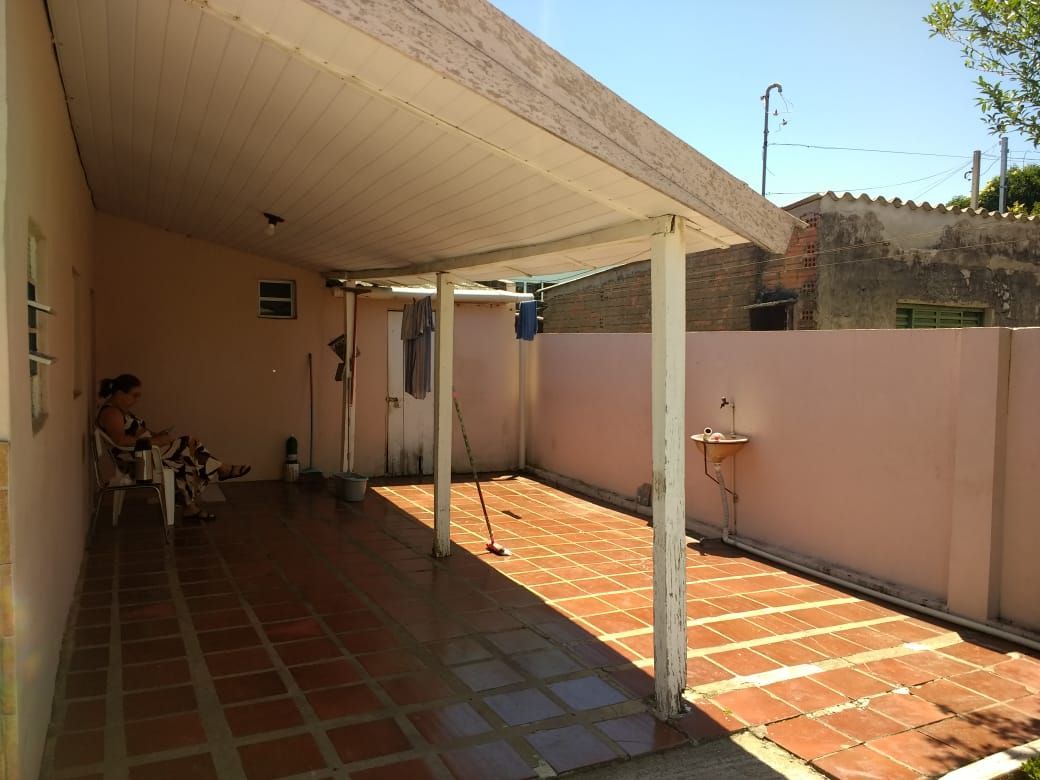 Casa, 2 quartos, 70 m² - Foto 2