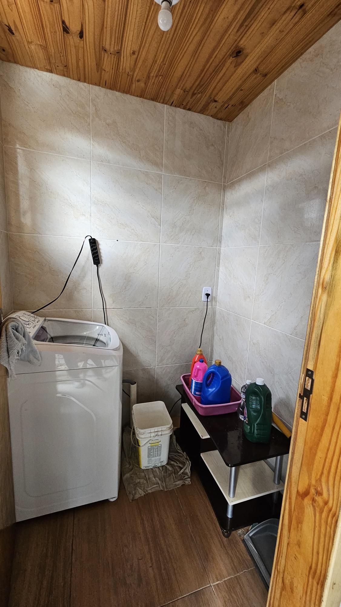 Casa à Venda em Bairro Tranquilo