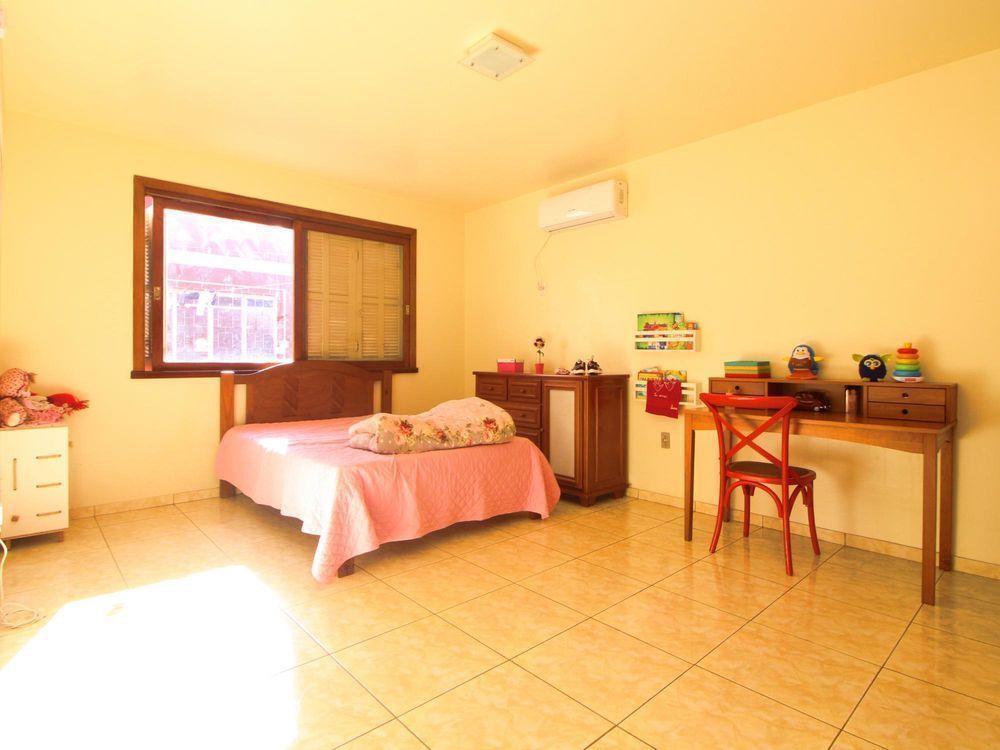 Casa à venda, 3 quartos, 1 suíte, 2 vagas, Centro - Alegrete/RS